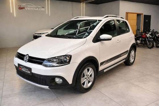 VOLKSWAGEN CROSSFOX 1.6 MI FLEX 8V 4P MANUAL VOLKSWAGEN CROSSFOX 1.6 MI FLEX 8V 4P MANUAL